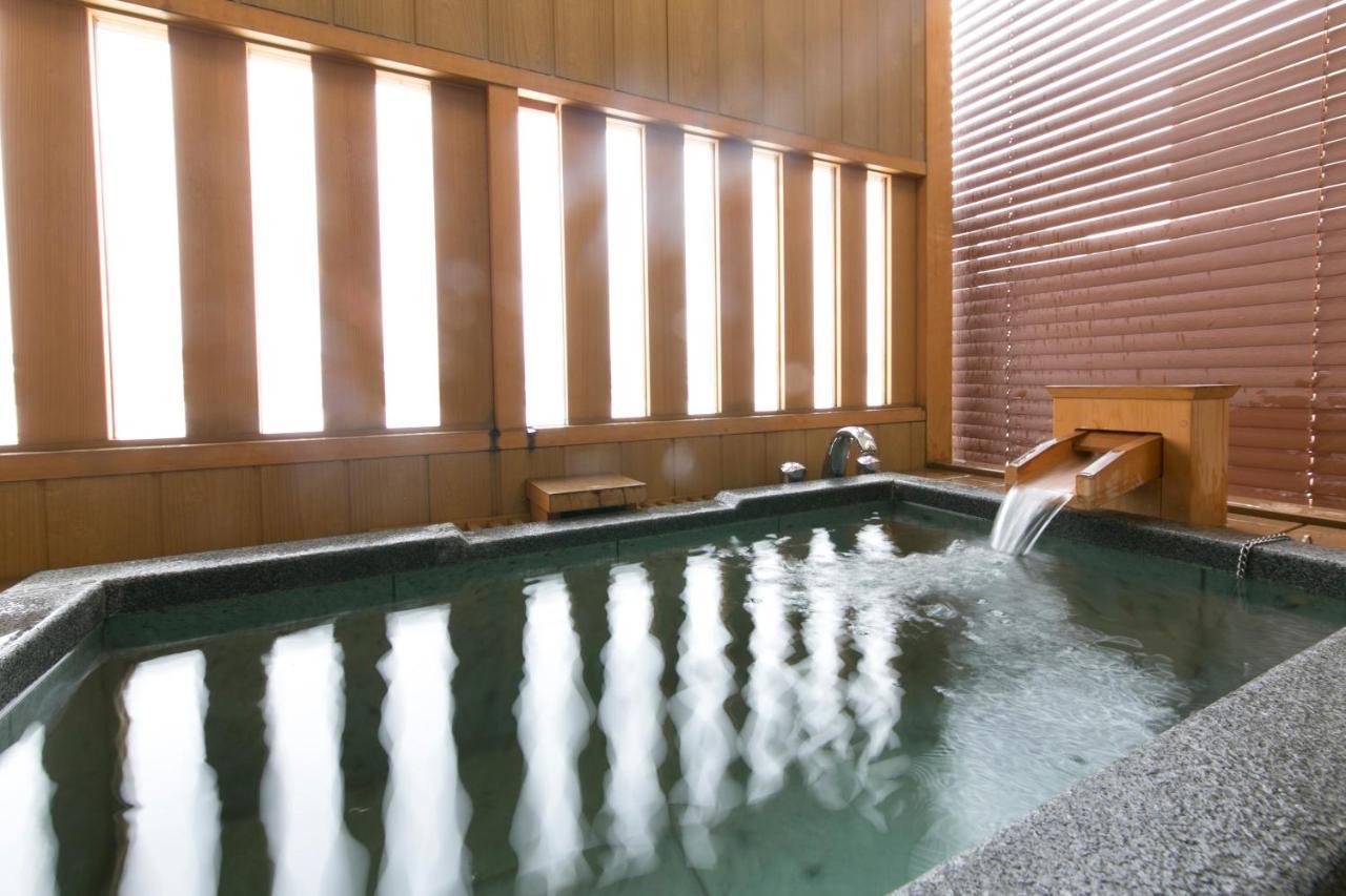 Kintarou Onsen Hotel Uozu Esterno foto
