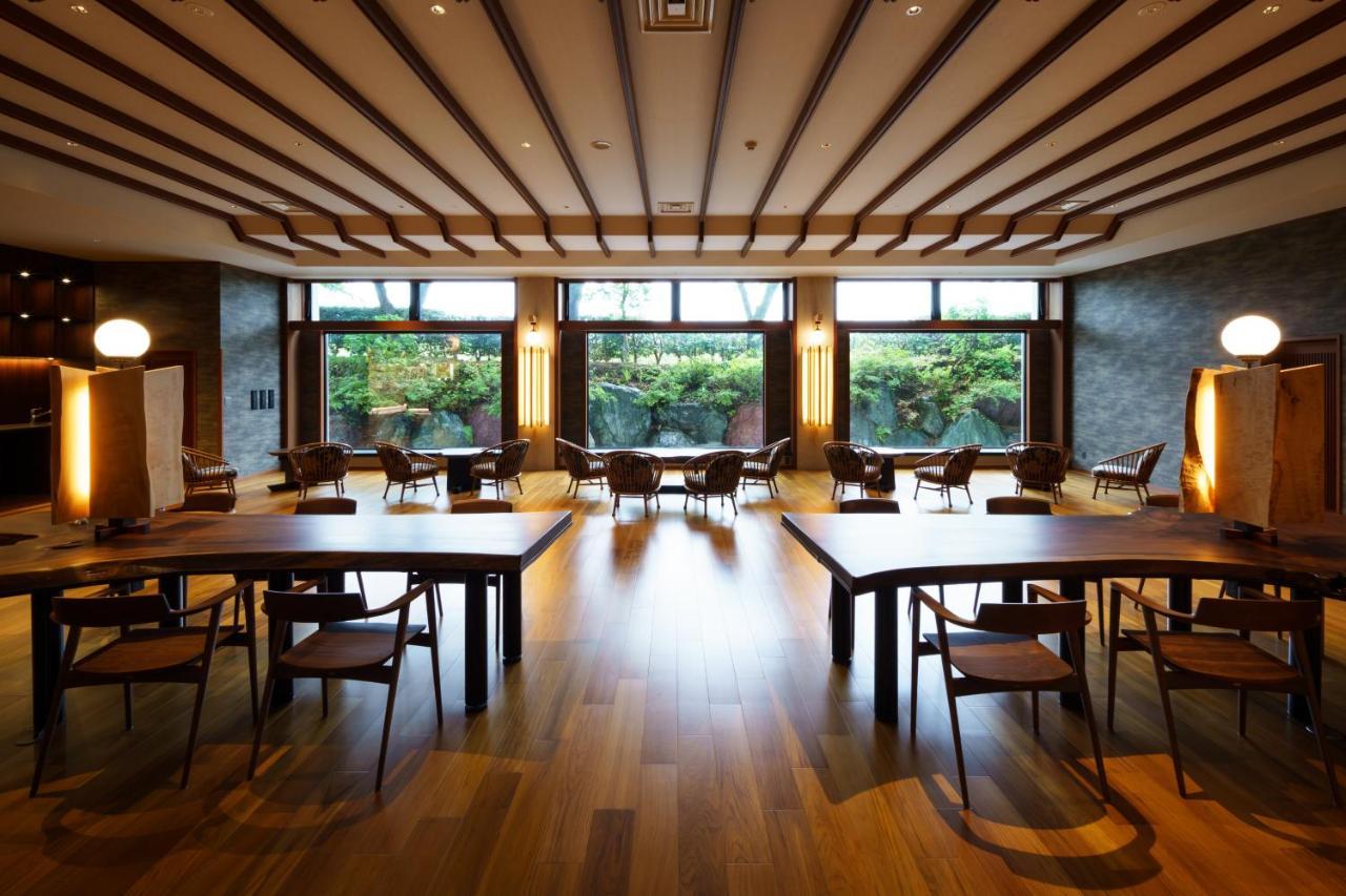 Kintarou Onsen Hotel Uozu Esterno foto