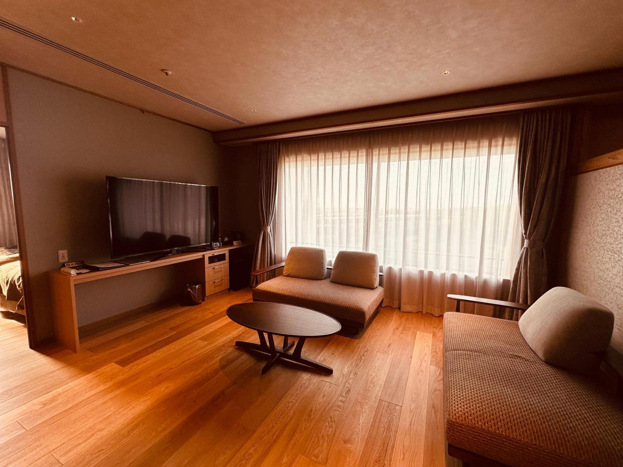 Kintarou Onsen Hotel Uozu Esterno foto