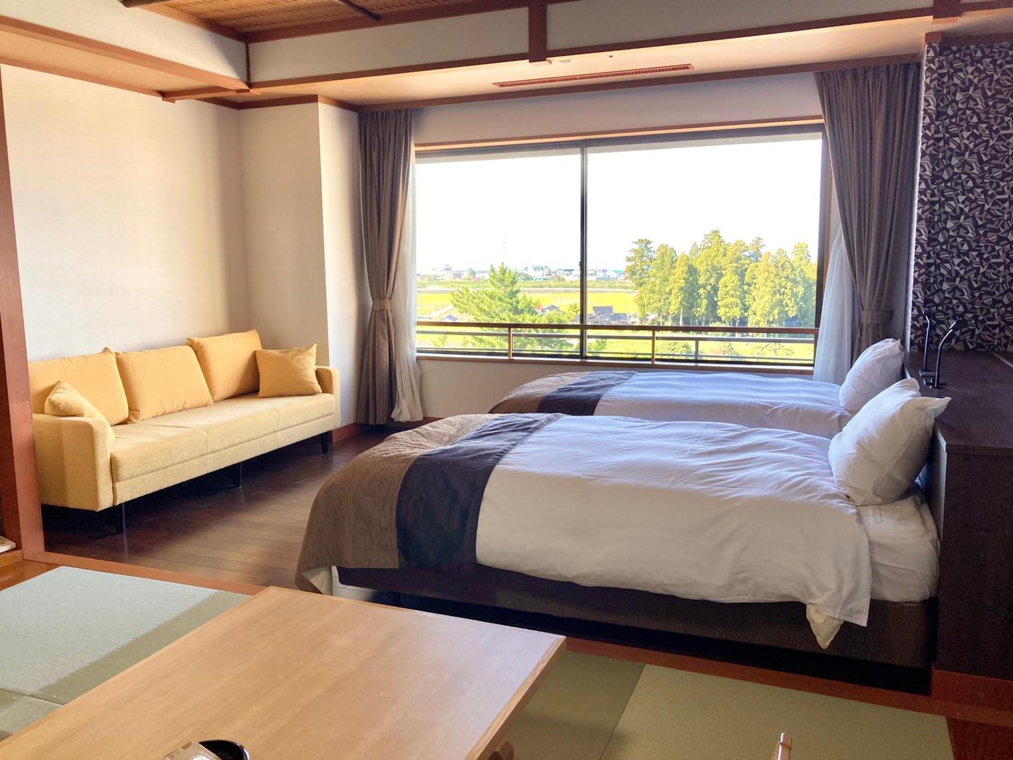 Kintarou Onsen Hotel Uozu Esterno foto