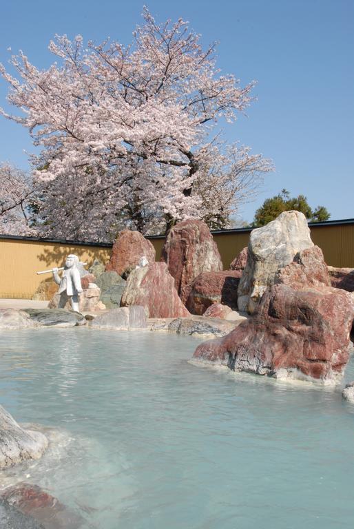 Kintarou Onsen Hotel Uozu Esterno foto